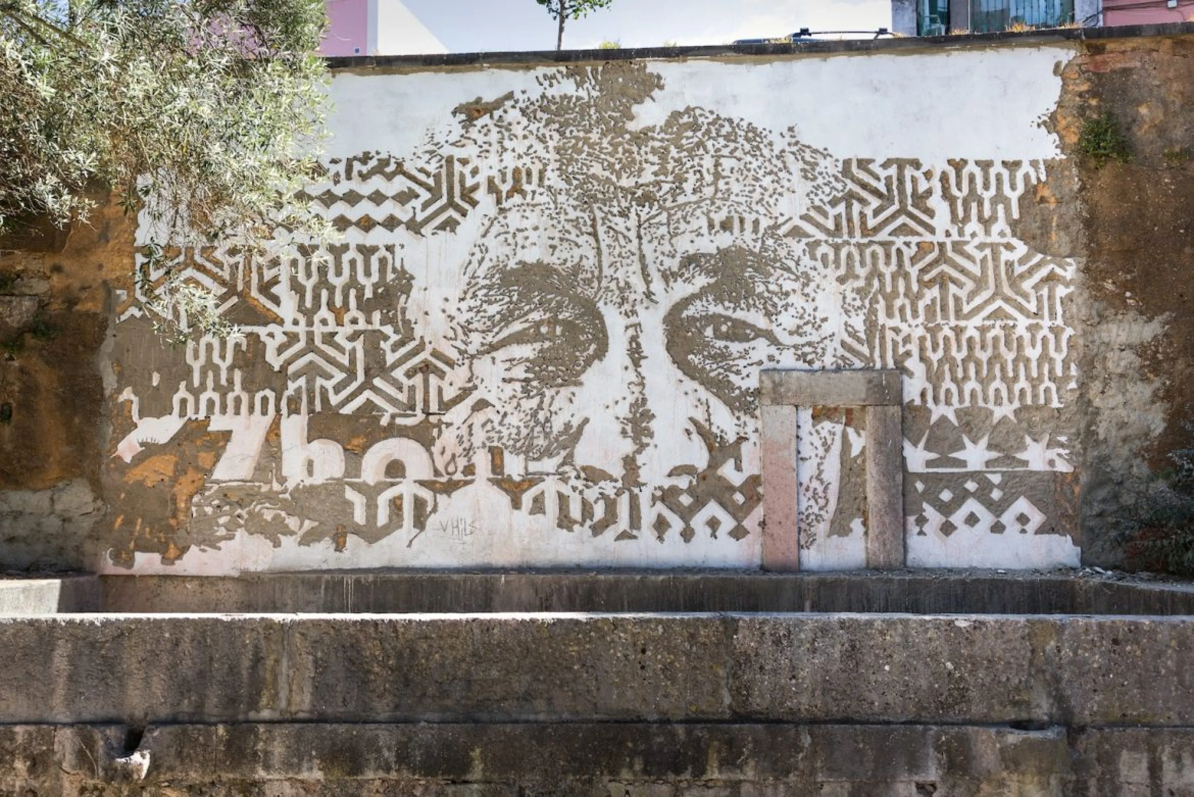 Scratching the Surface, Oeiras (Festival Iminente) — Paredes, 2016, Oeiras, Portugal