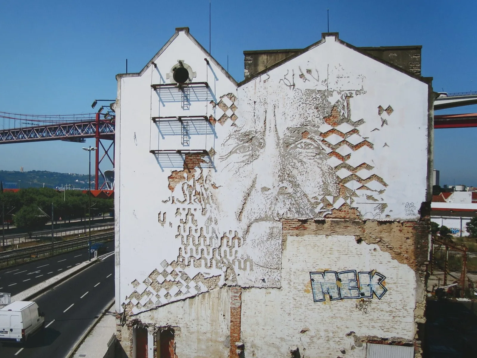 Scratching the Surface, Lisbon — Paredes, 2014