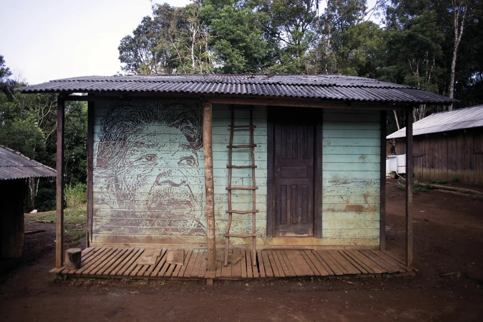 Paraná / Brazil / 2014 — Walls work, 2014, Piraquara, Brazil