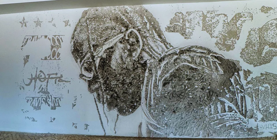 Vhils × Travis Scott — Circus Maximus — Paredes, 2024, Lisboa, Portugal