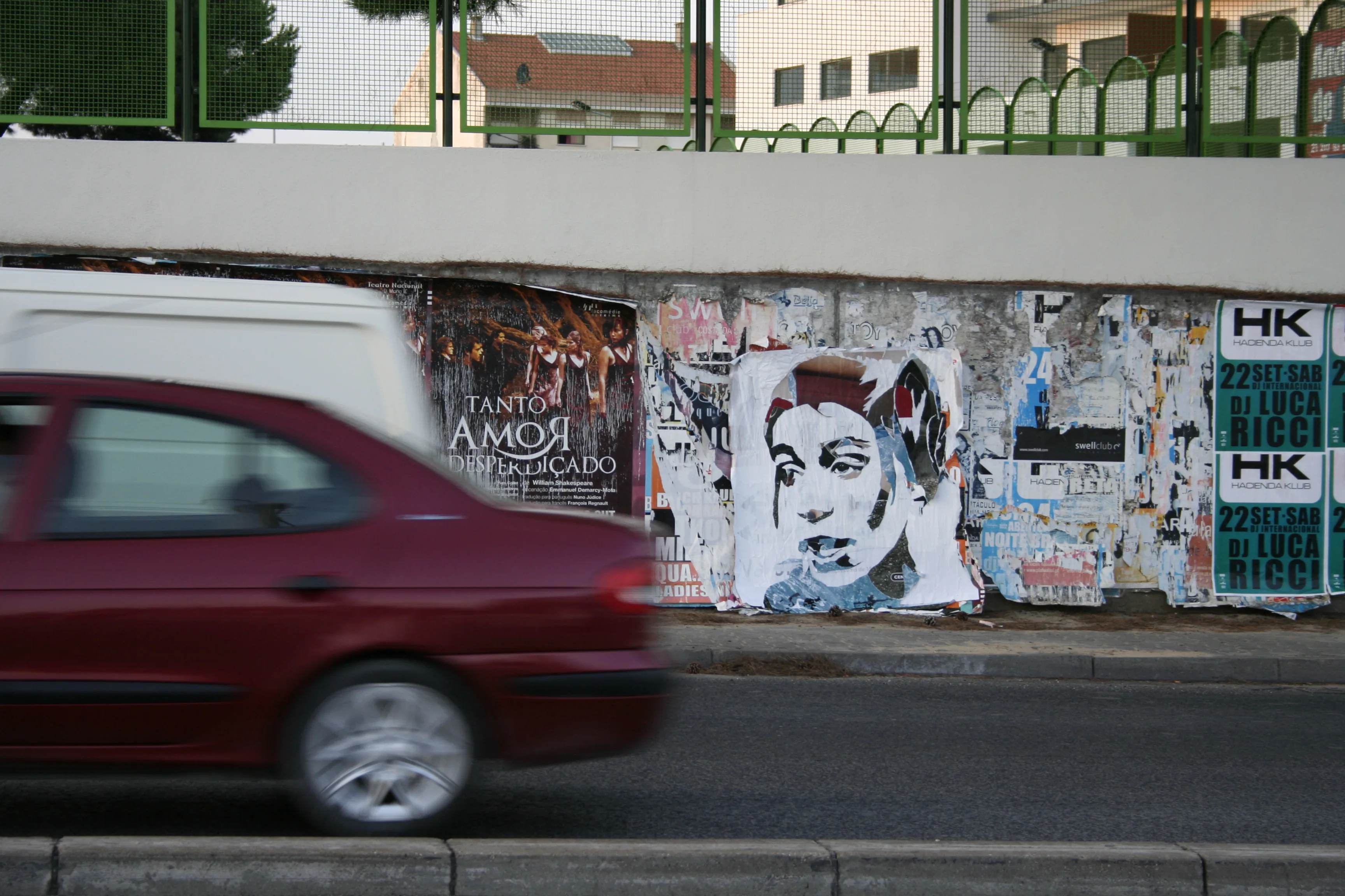 Empty Faces (Street Intervention, 2007) — Paredes, 2007, Portugal