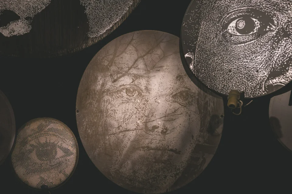 Multitude (Carved Dishes)