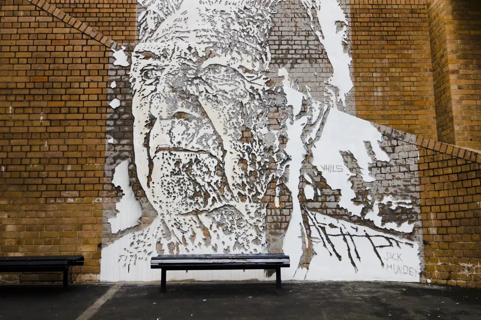 Scratching the Surface Project — Sydney (Jack Mundey) — Paredes, 2013, Sydney, Austrália