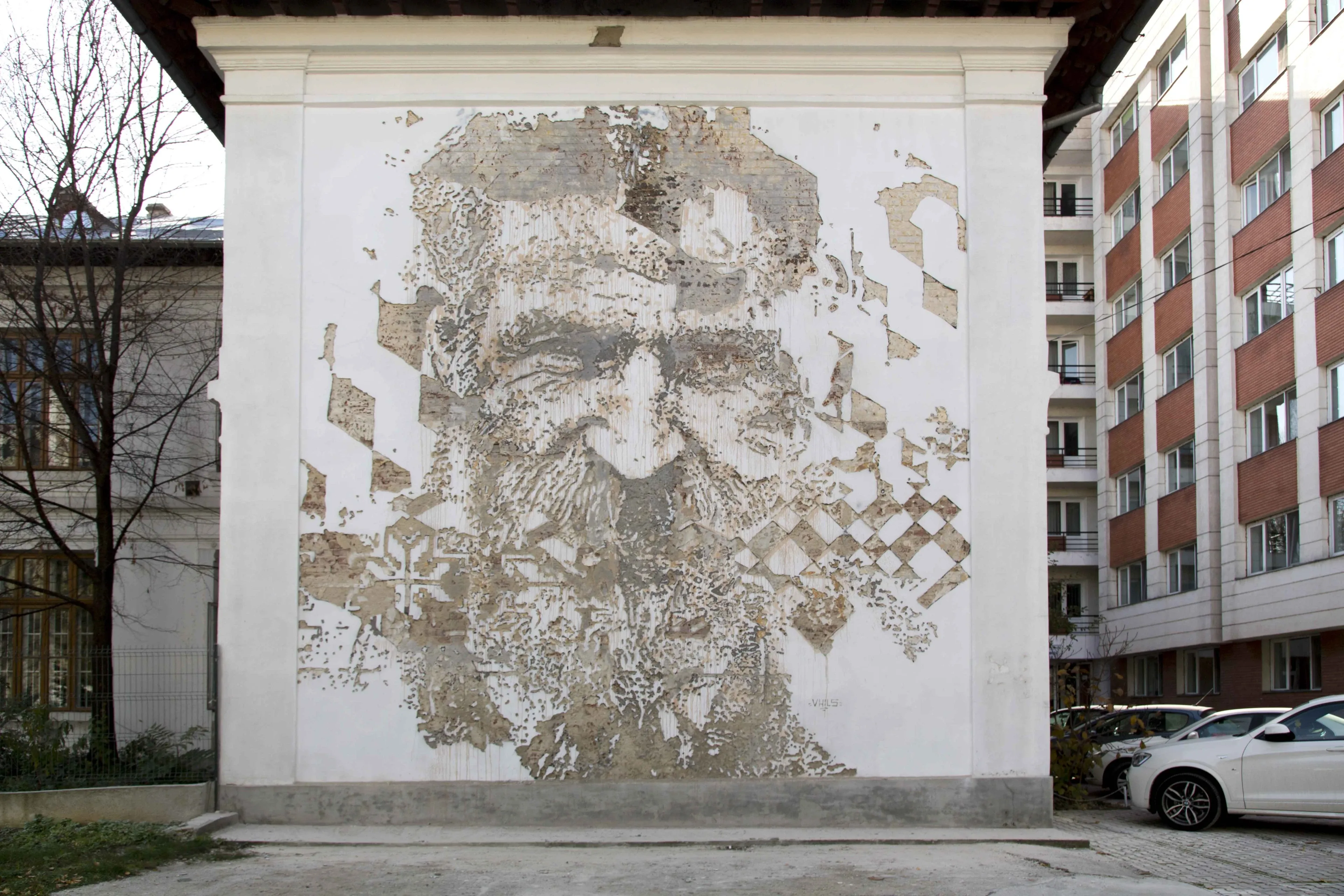 Scratching the Surface Project / Bucharest — Paredes, 2016, Bucareste, Roménia